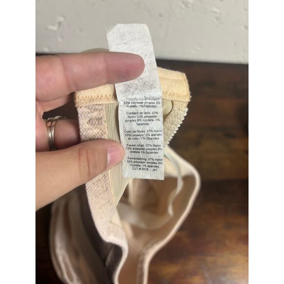 Vintage Le’ Unique 34GG Full Support Bra | Satin Beige Bullet Bra Style - Picture 5 of 7